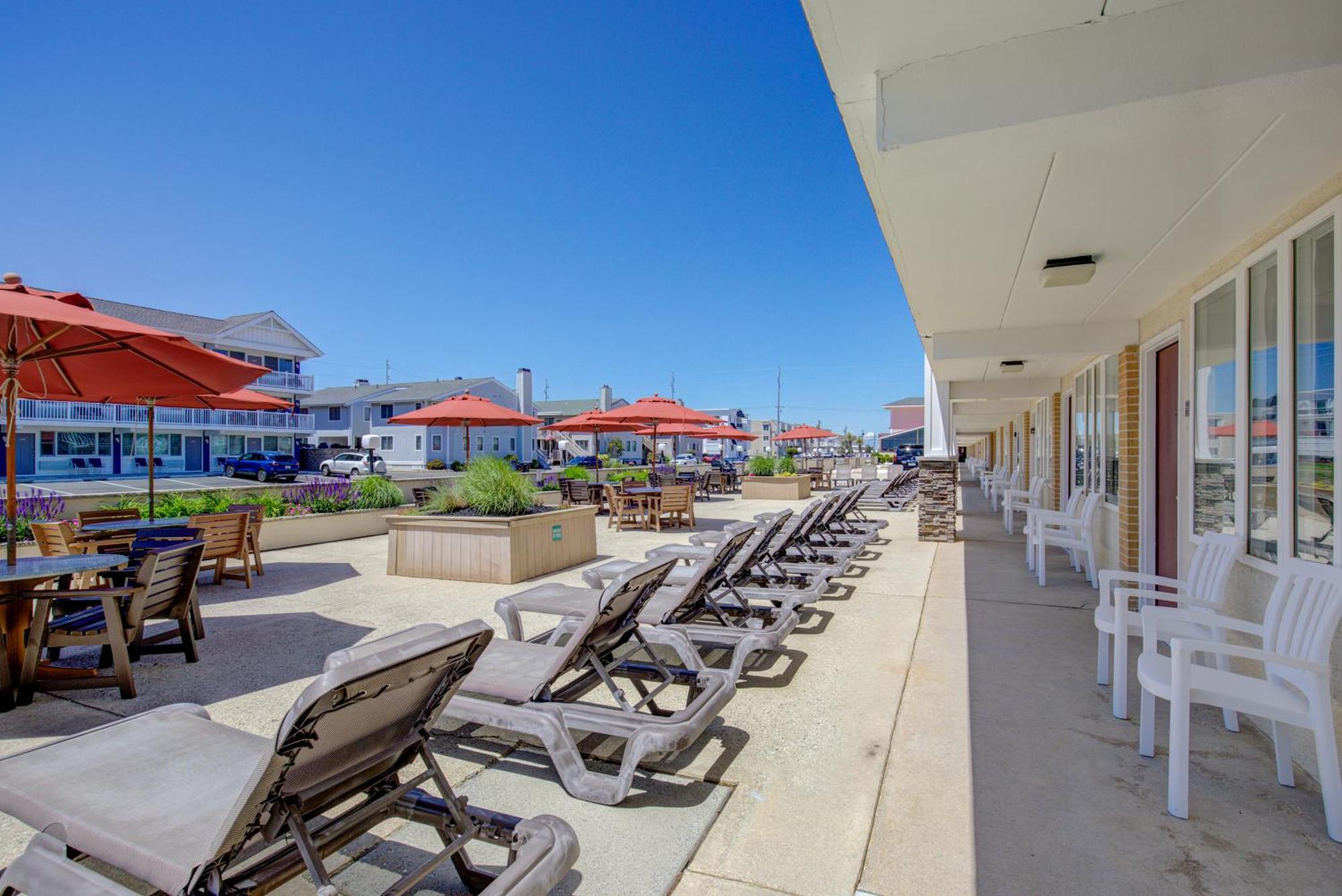 Desert Sand Resort Авалон Екстериор снимка