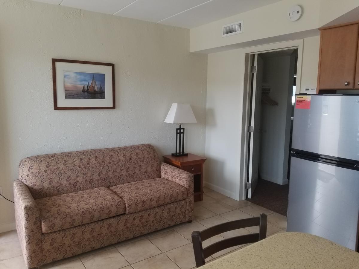 Desert Sand Resort Авалон Екстериор снимка