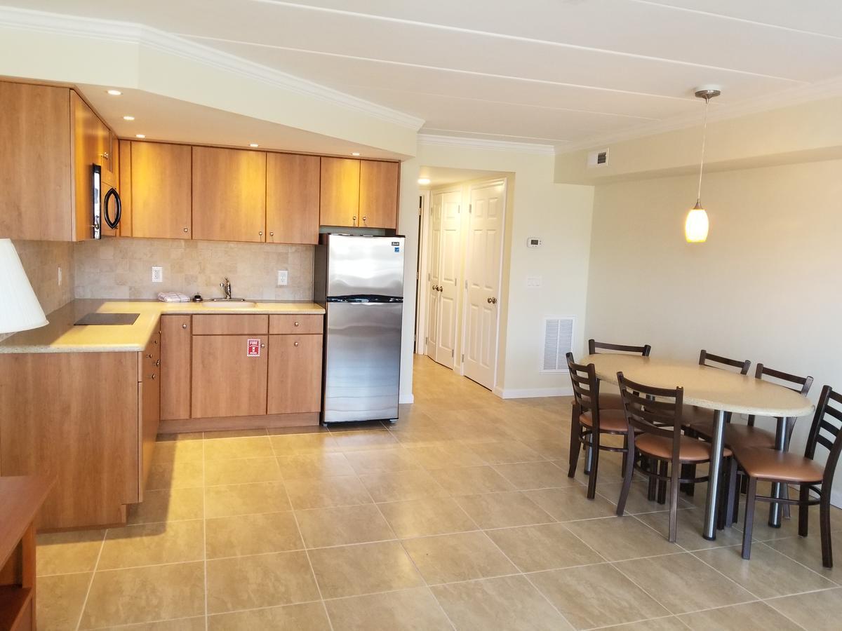 Desert Sand Resort Авалон Екстериор снимка