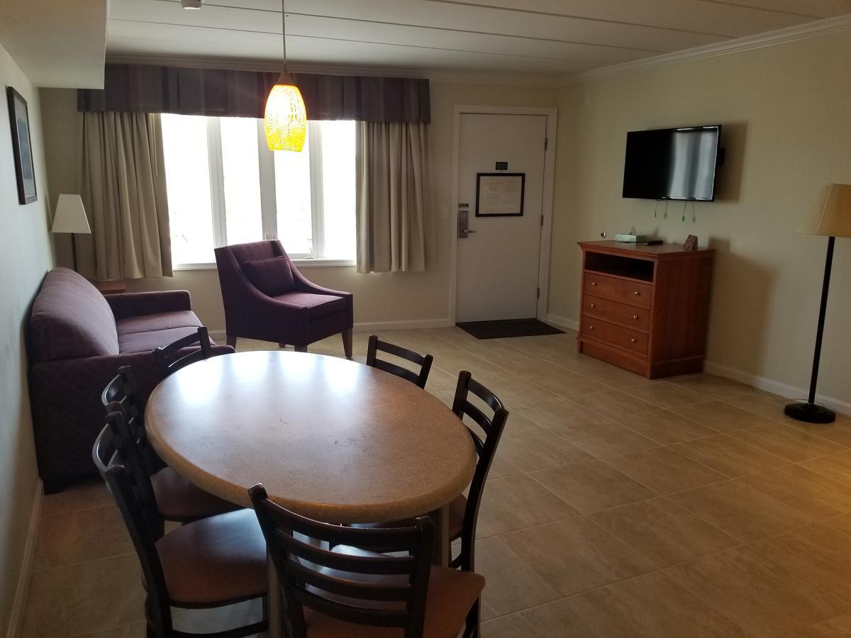 Desert Sand Resort Авалон Екстериор снимка